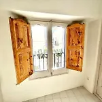 Huge Superb Duplex Old Town Сиджес