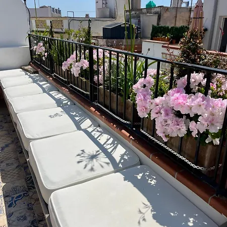 Huge Superb Duplex Old Town 度假居 *