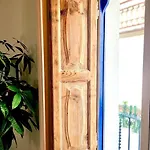 Huge Superb Duplex Old Town Tatil Evi *