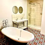 Huge Superb Duplex Old Town Tatil Evi